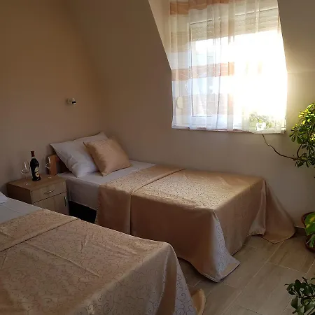 Fruskogorska Terasa Apartamento