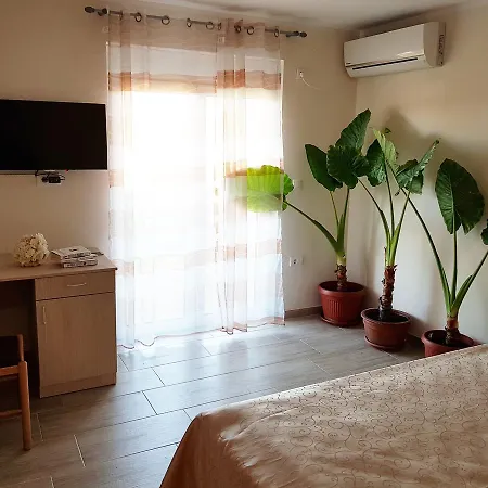 Apartment Fruskogorska Terasa Novi Sad