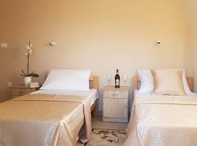 Апартаменты Fruskogorska Terasa *