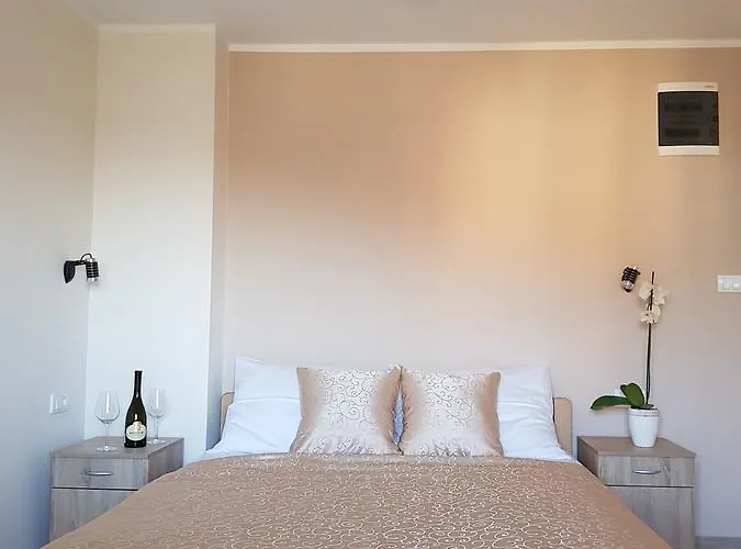 Апартаменты Fruskogorska Terasa *